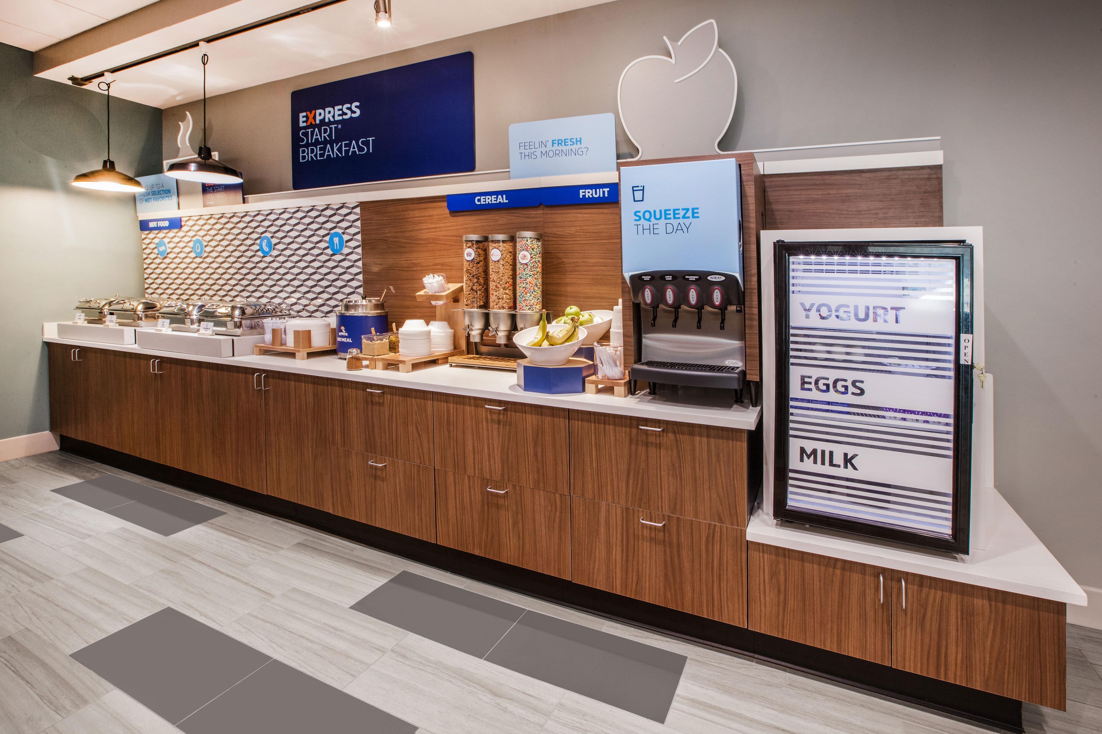 Holiday Inn Express Hotel & Suites-St. Paul By Ihg Vadnais Heights Eksteriør billede