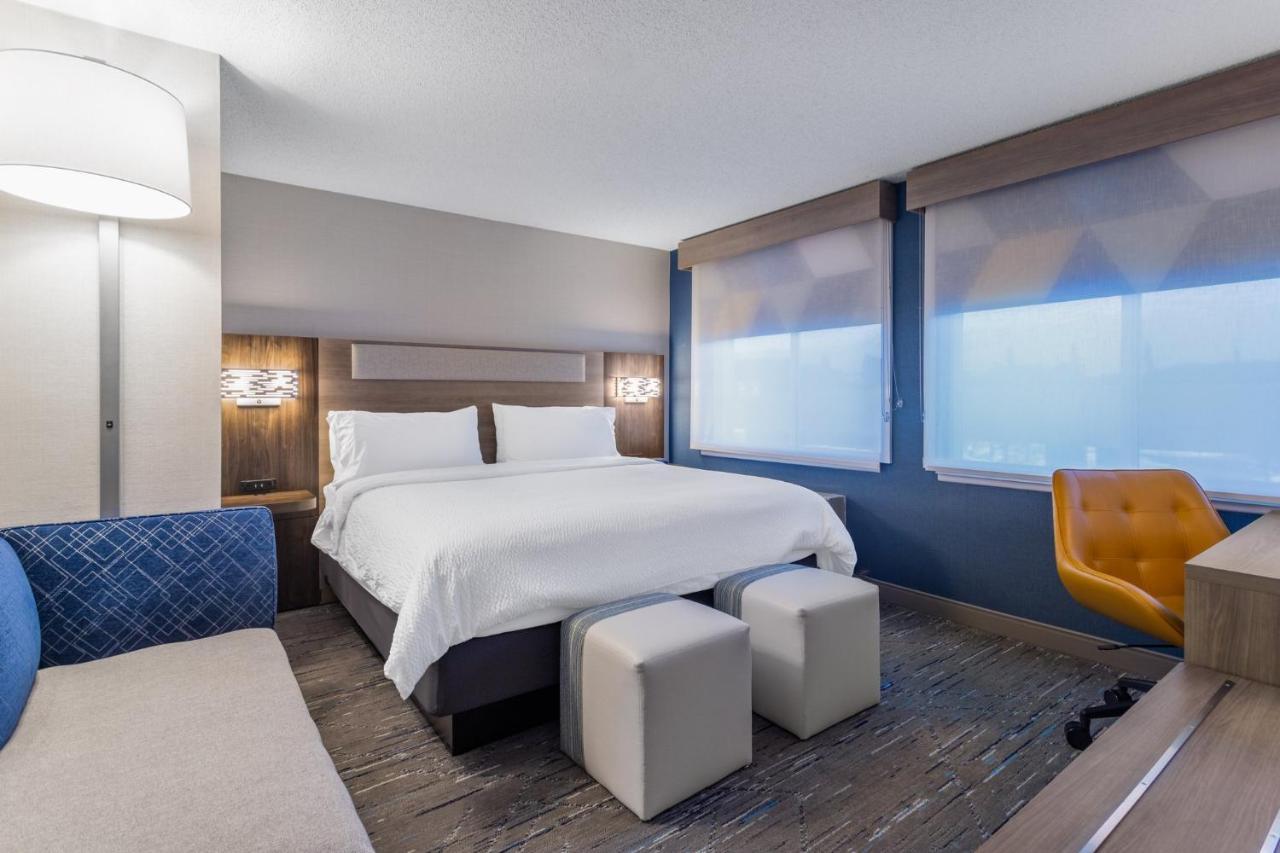 Holiday Inn Express Hotel & Suites-St. Paul By Ihg Vadnais Heights Eksteriør billede