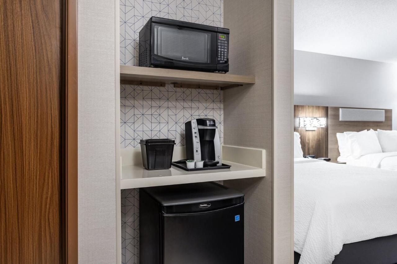 Holiday Inn Express Hotel & Suites-St. Paul By Ihg Vadnais Heights Eksteriør billede