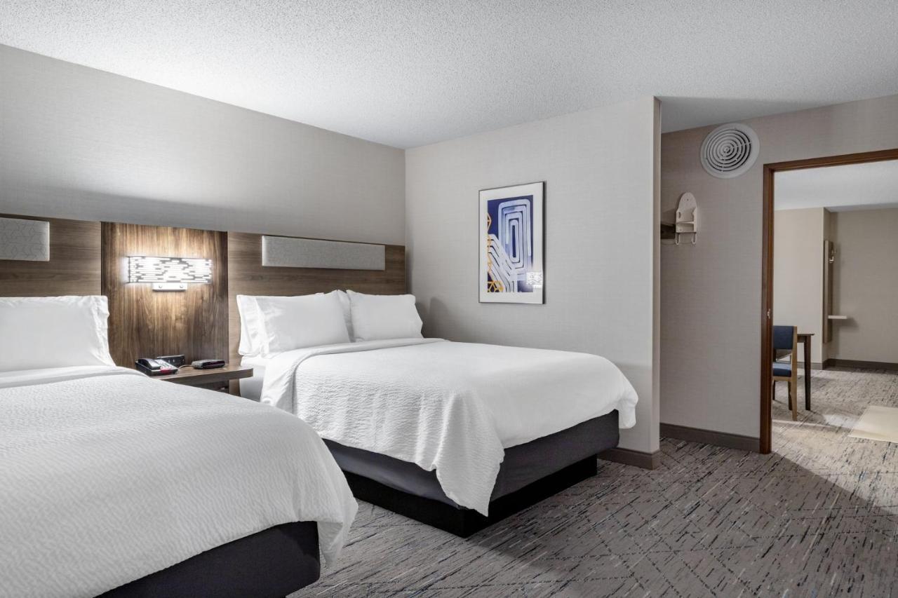 Holiday Inn Express Hotel & Suites-St. Paul By Ihg Vadnais Heights Eksteriør billede