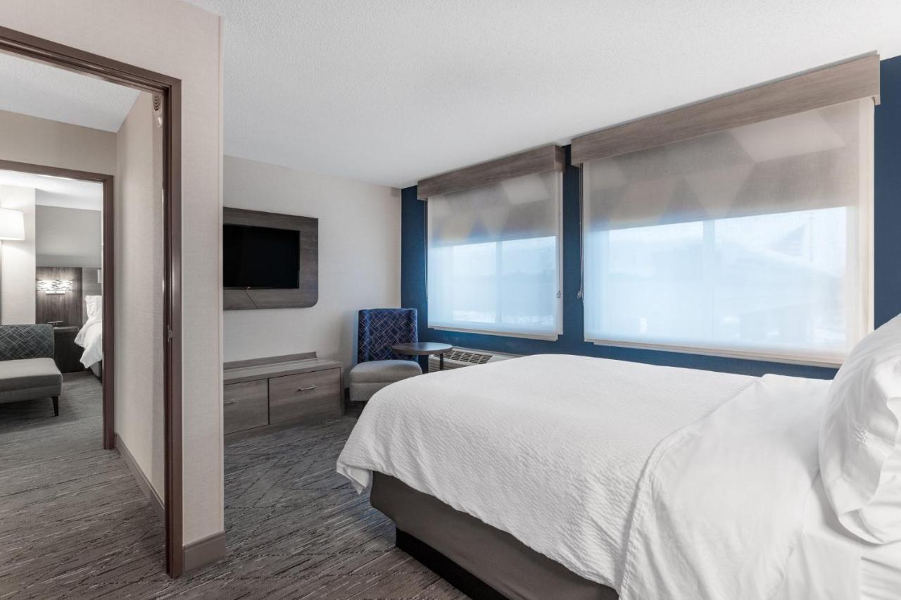 Holiday Inn Express Hotel & Suites-St. Paul By Ihg Vadnais Heights Eksteriør billede