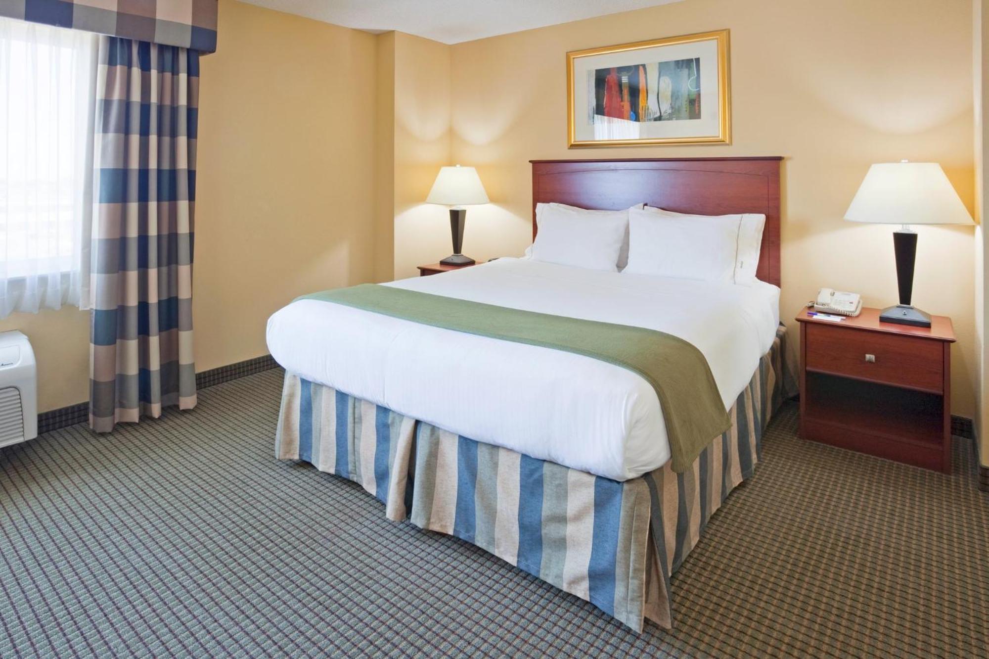 Holiday Inn Express Hotel & Suites-St. Paul By Ihg Vadnais Heights Eksteriør billede