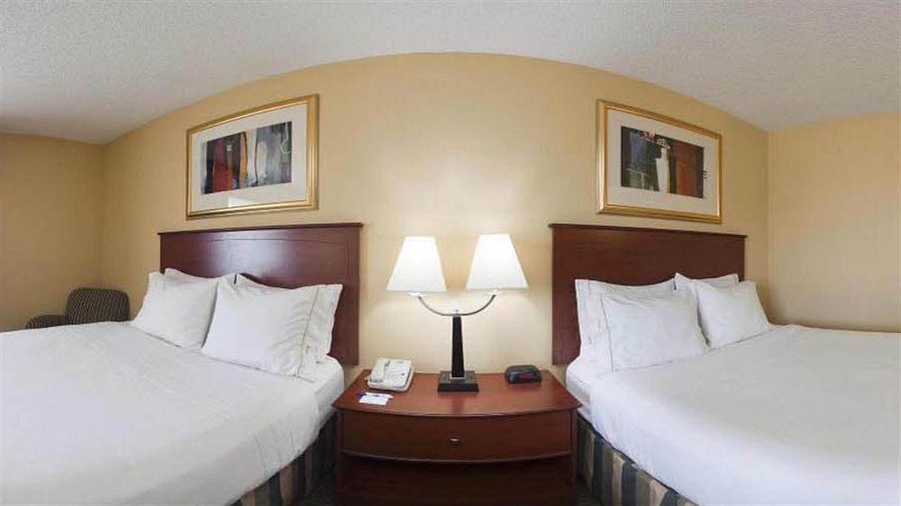 Holiday Inn Express Hotel & Suites-St. Paul By Ihg Vadnais Heights Eksteriør billede